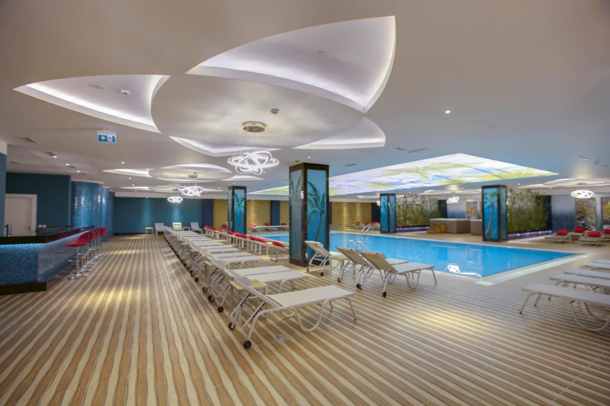 Azura Deluxe Resort & Spa Hotel: фото отеля