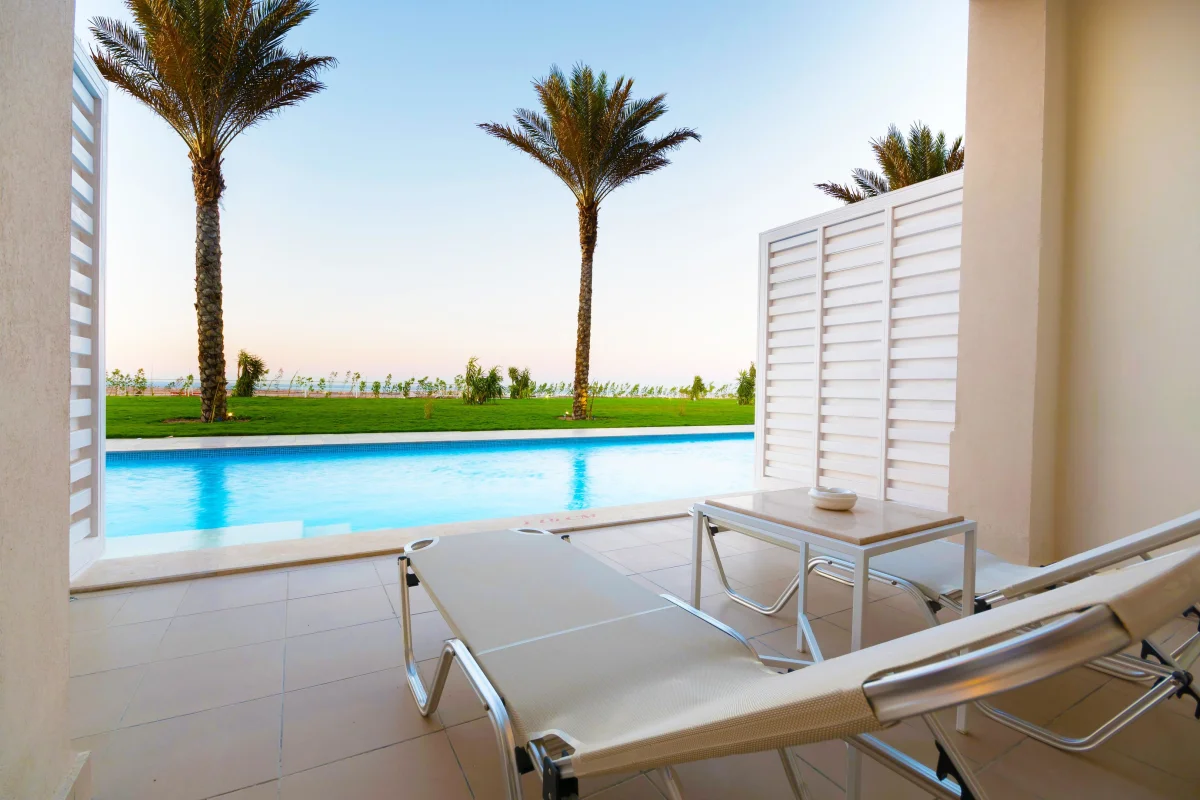 Superior Swim Up Room (номер)