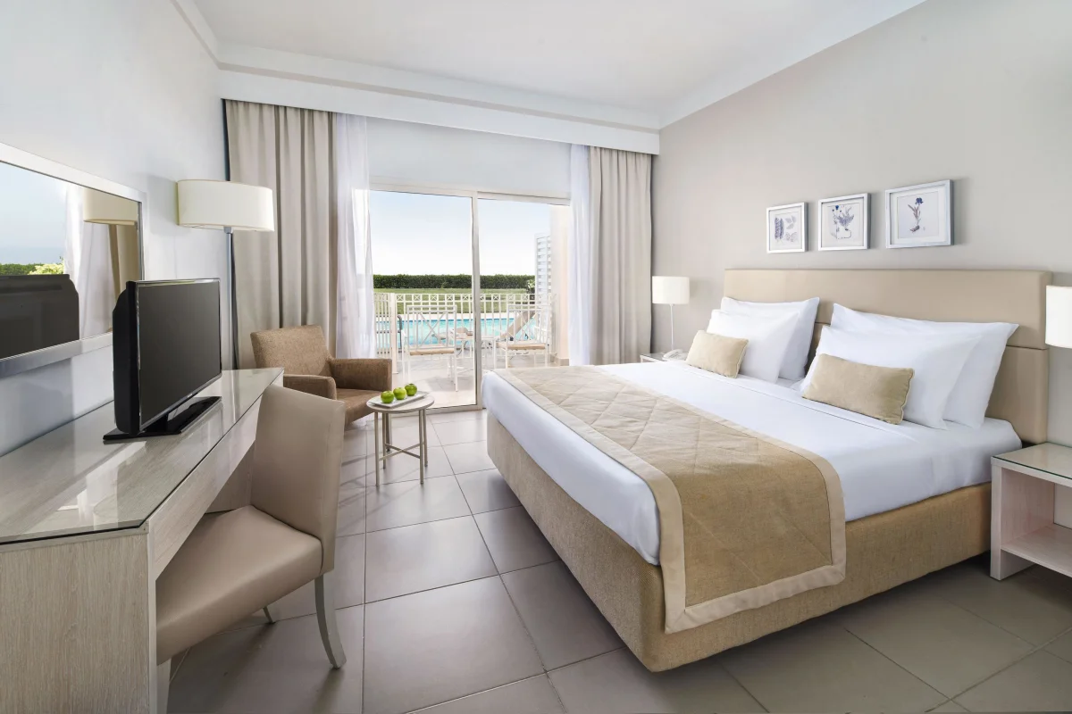 Deluxe Room Garden View (номер)