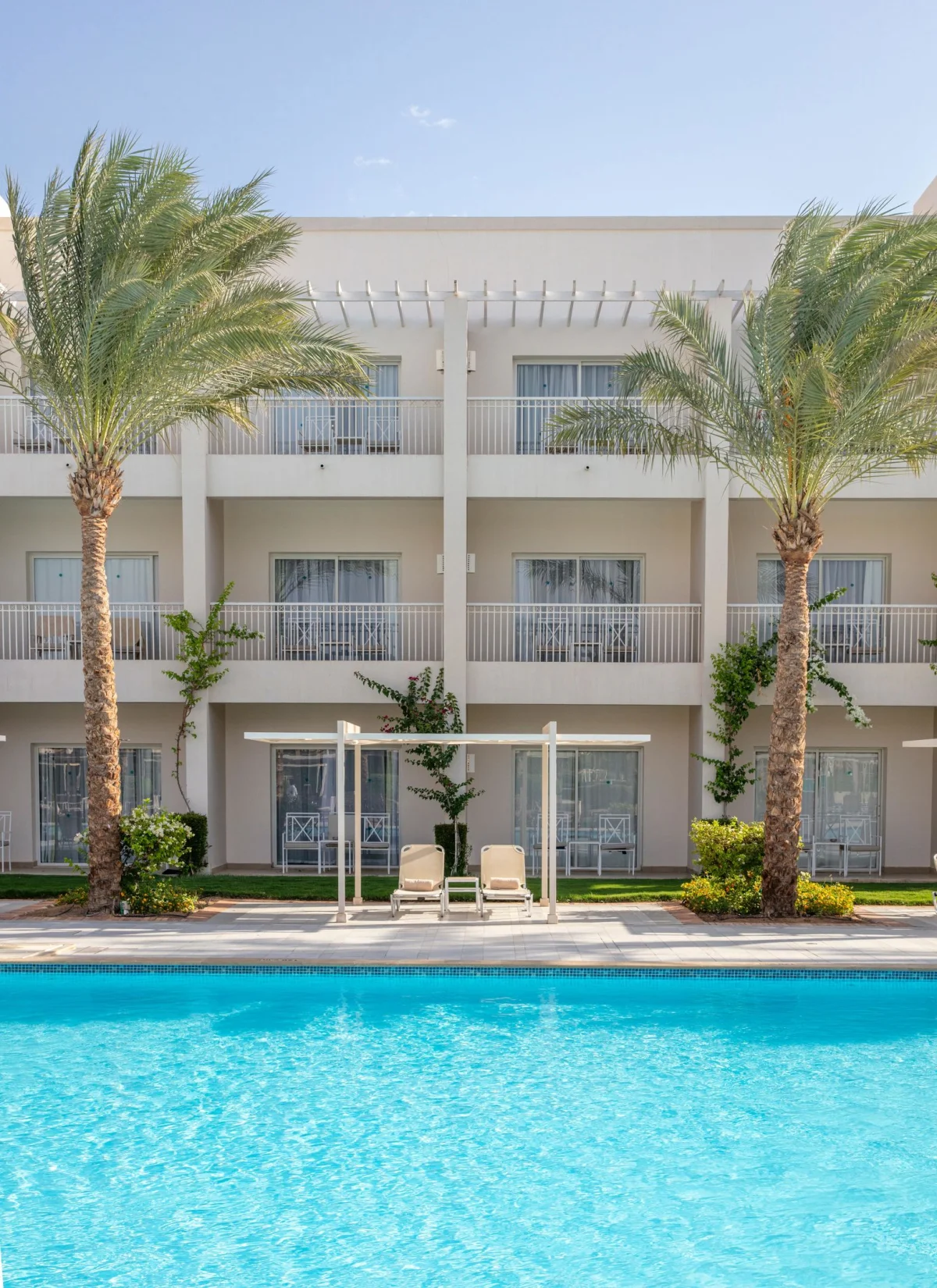 Superior Room Pool View (номер)