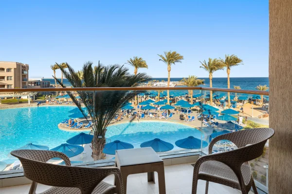 Beach Albatros Resort