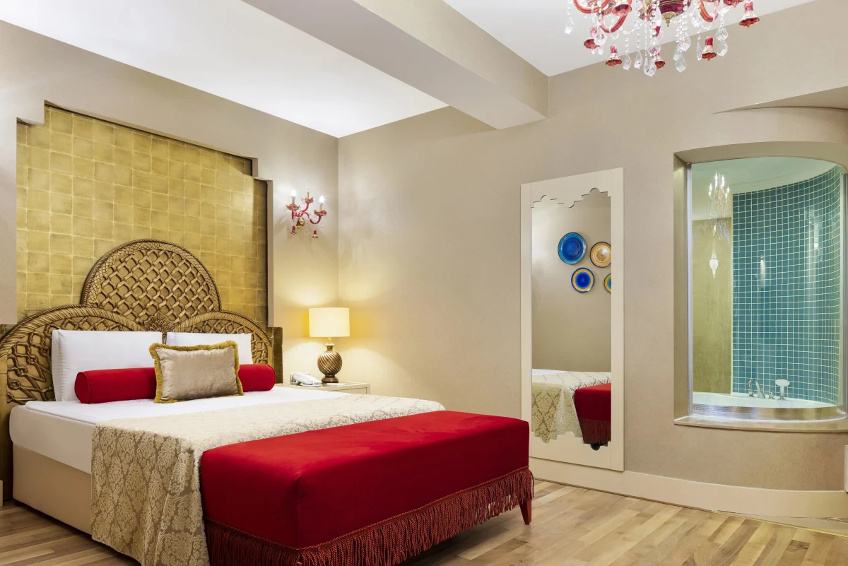 Queen Suite