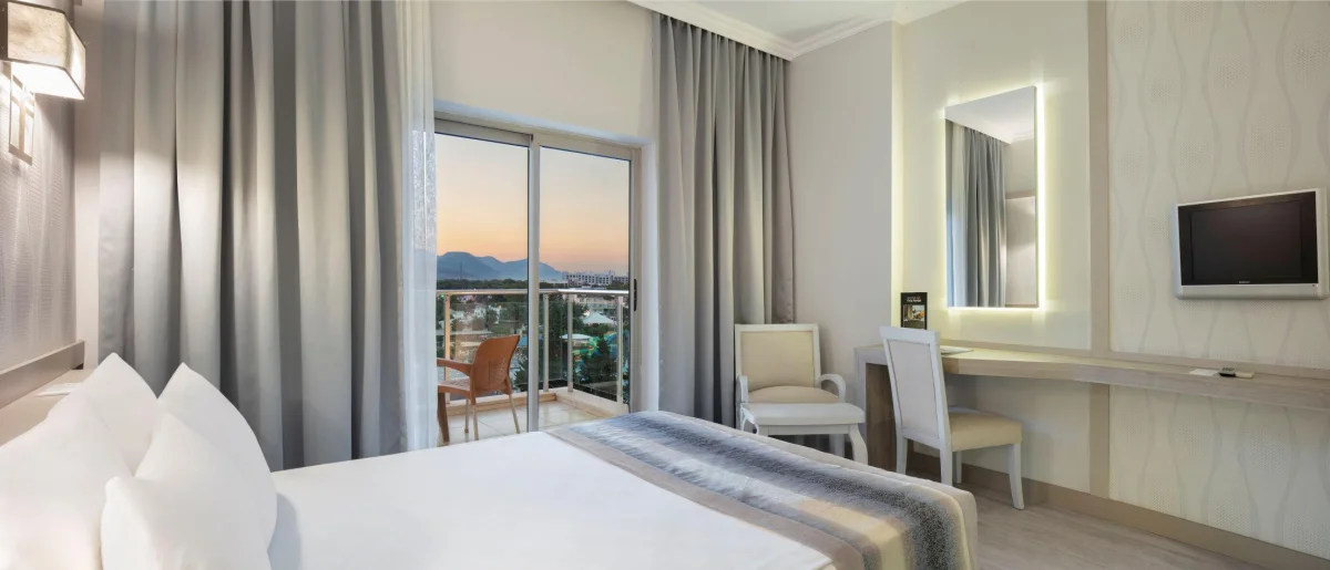 Standard Room Land View