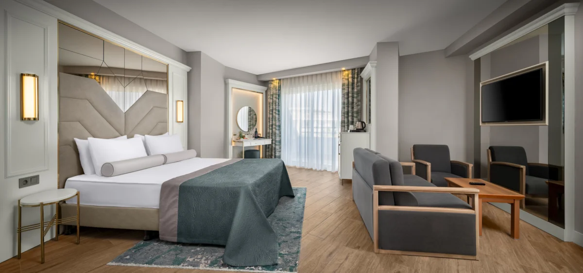 Deluxe Terrace Room with Jacuzzi