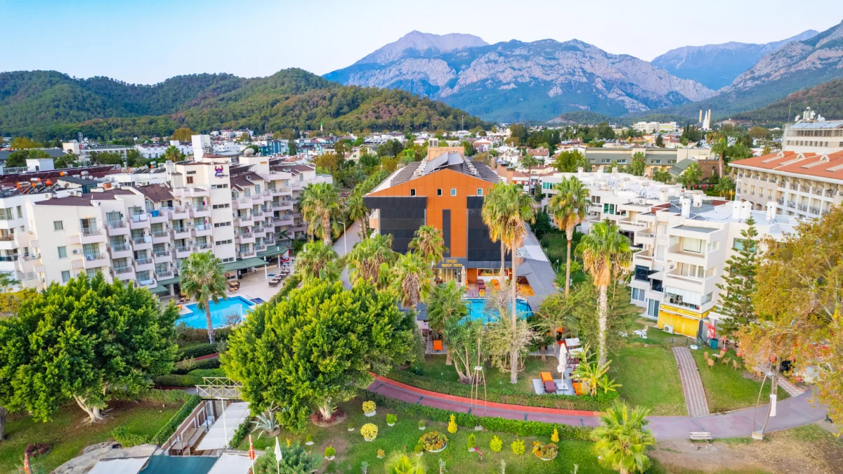 Fame Beach Hotel фото 4
