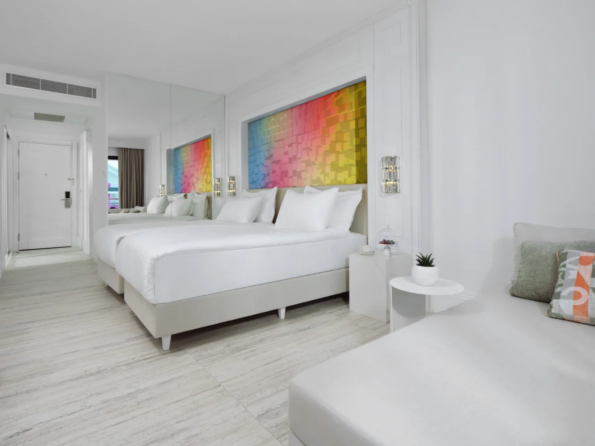 Pearl Room Partly Sea View
