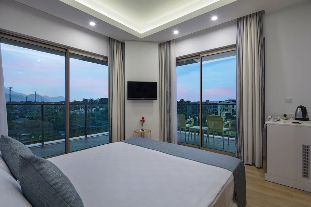 Standard Room Land View