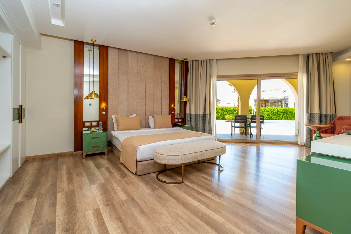 Lagoon Villa