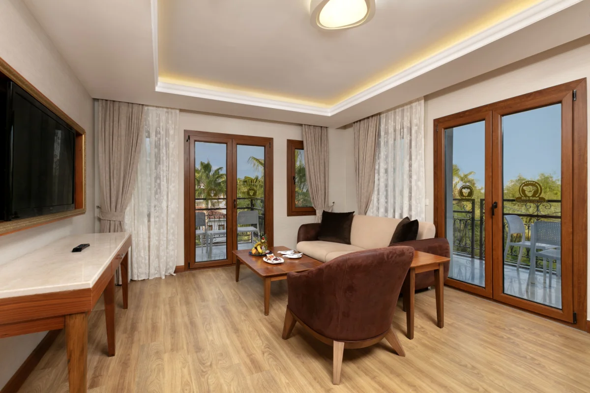 Garden Deluxe Suite Garden View