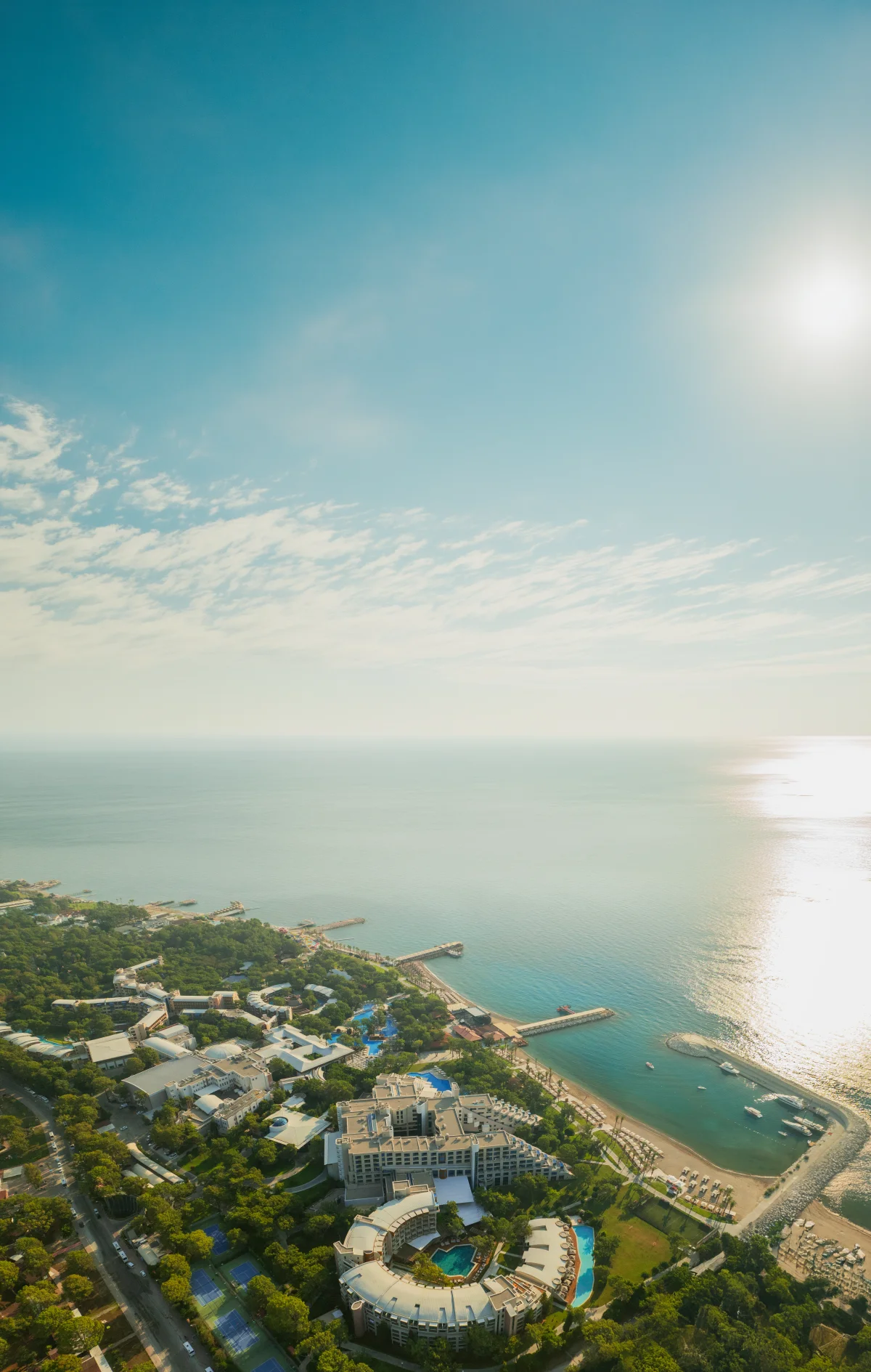 Территория отеля Rixos Sungate