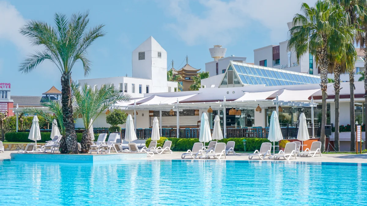 Бассейн Barut B Suites, Эвренсеки