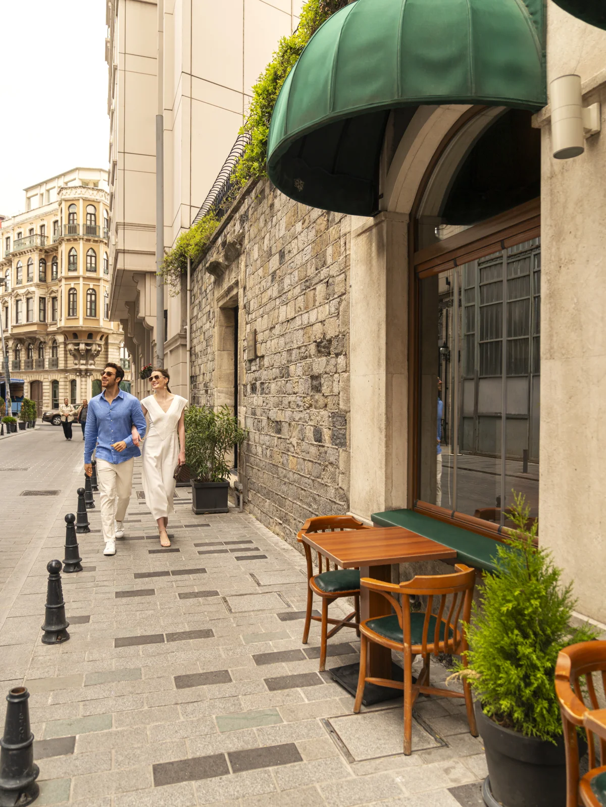Территория отеля Rixos Pera Istanbul