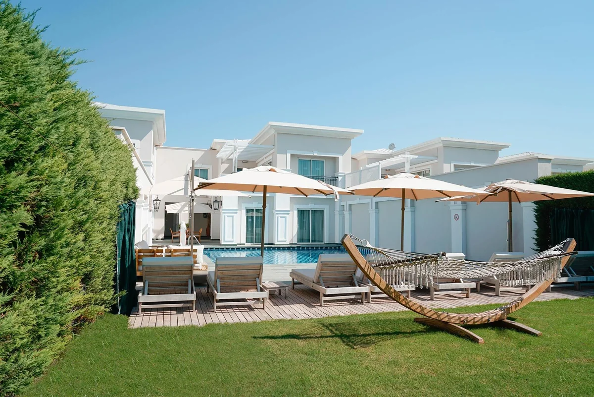 Superior Villa (вилла с тремя спальнями)