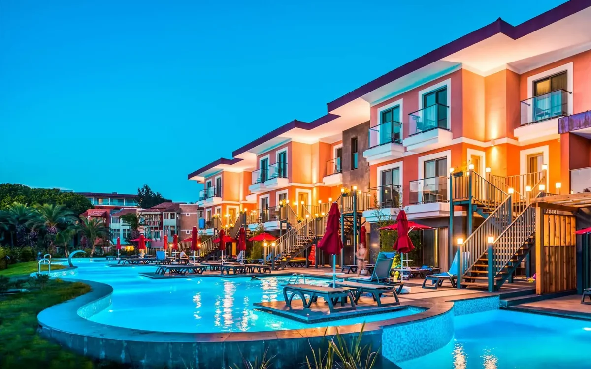 Люкс Deluxe Swim Up Suites с выходом к бассейну