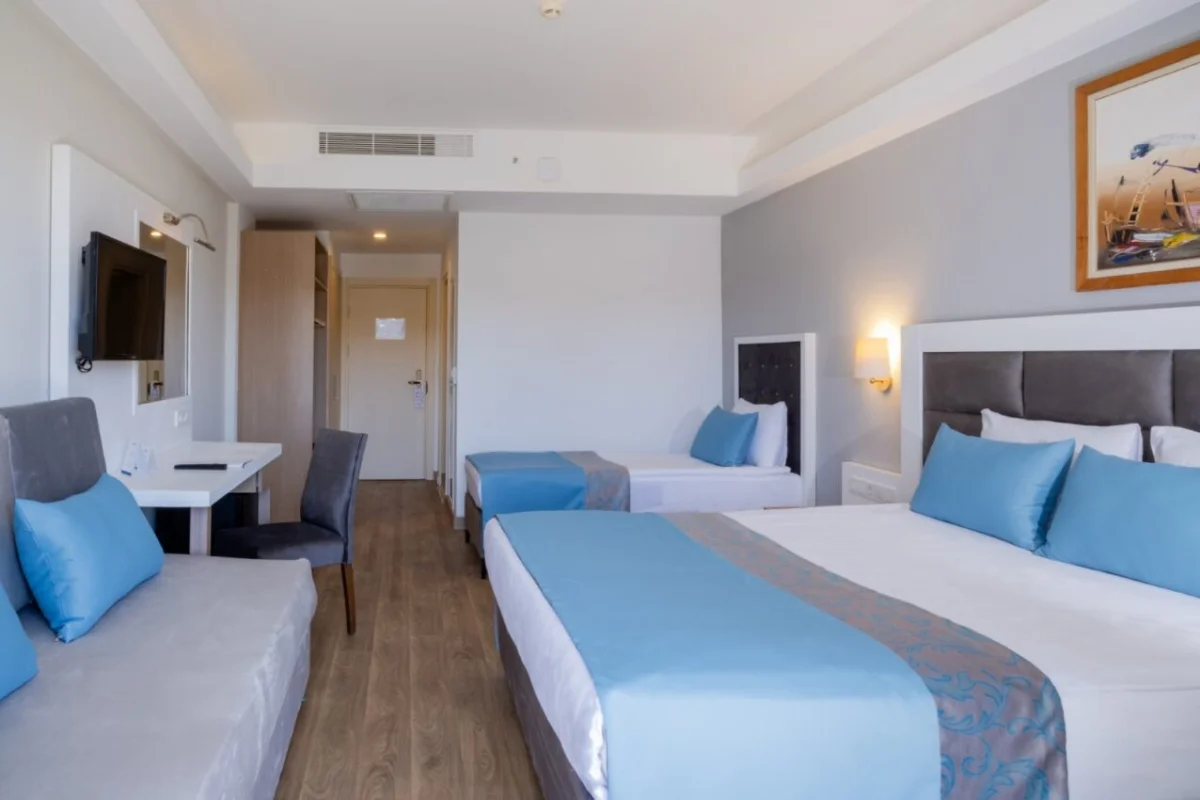 Comfort Room Side Sea View