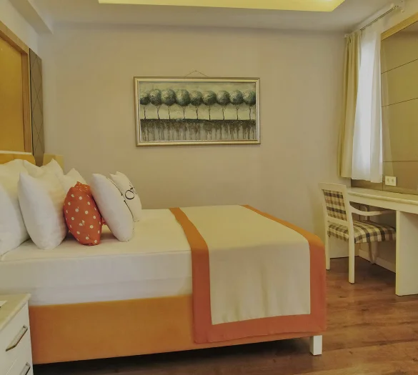Стандартный номер с выходом в бассейн Lake House