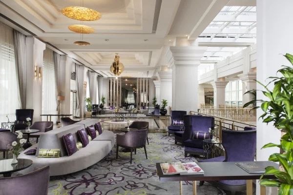 Lobby Bar