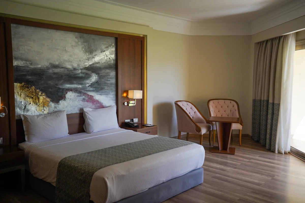 Lagoon Suite