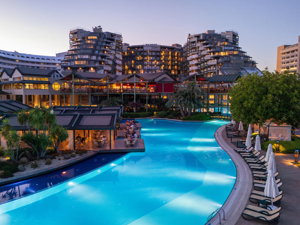 Limak Lara De Luxe Hotel & Resort фото 4
