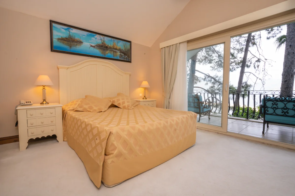 Villa Rose2