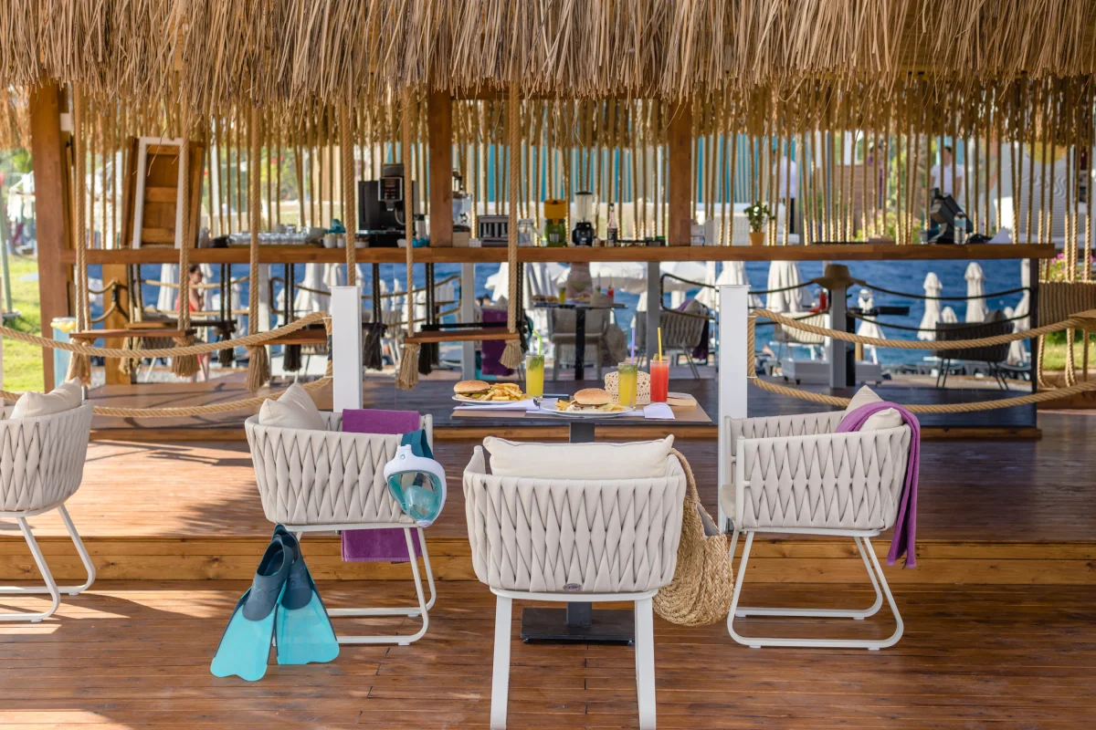 Пляж отеля Rixos Downtown Antalya