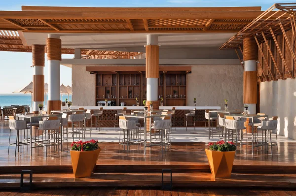 Пляжный бар Beach Lounge