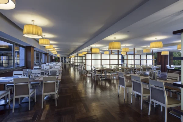 Veranda Main Restaurant