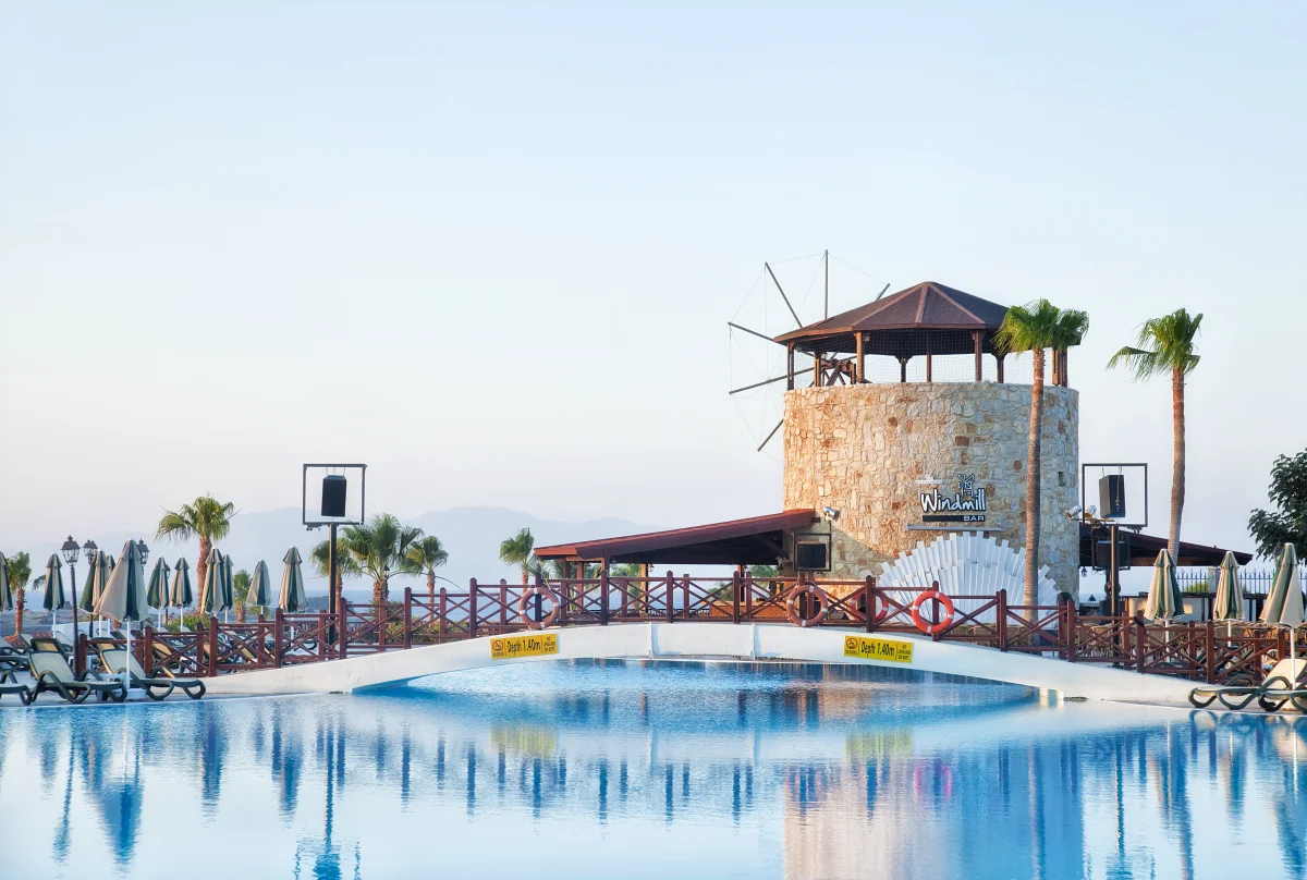 Бассейн Selectum Colours Bodrum