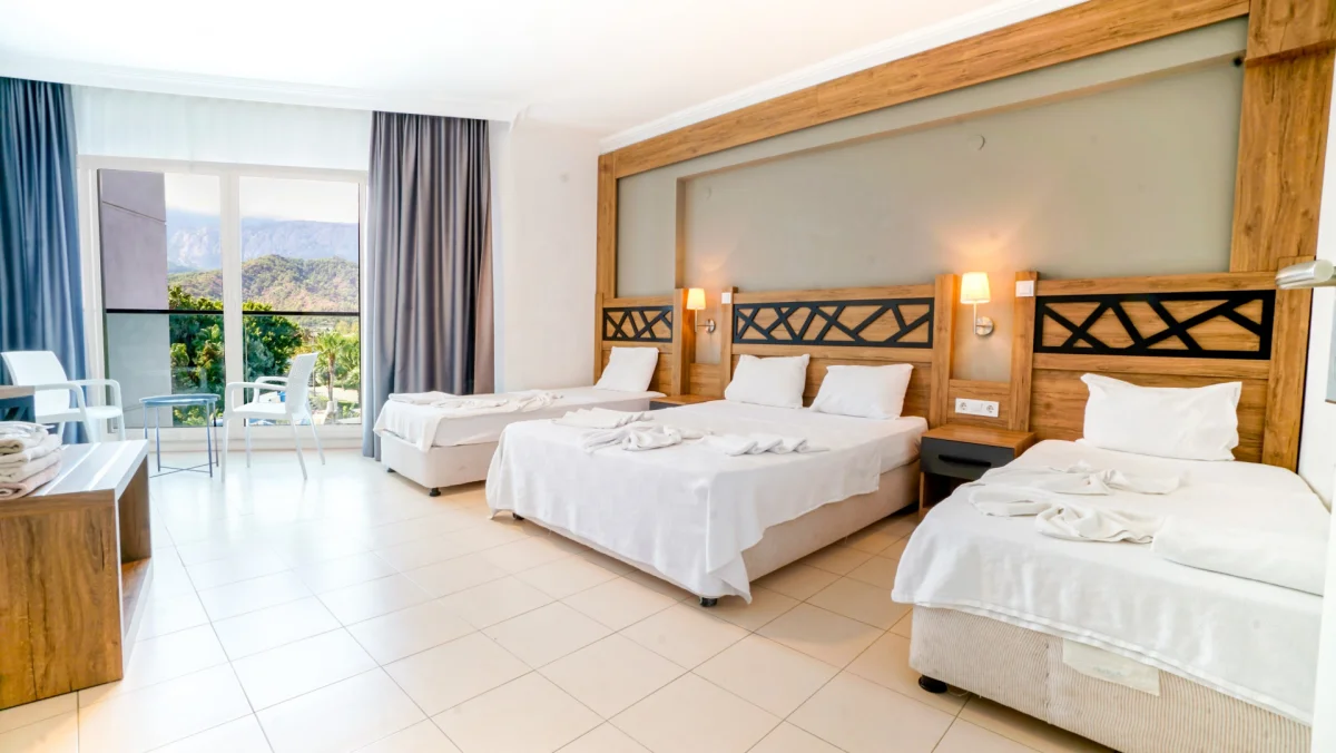 Standard Large Room