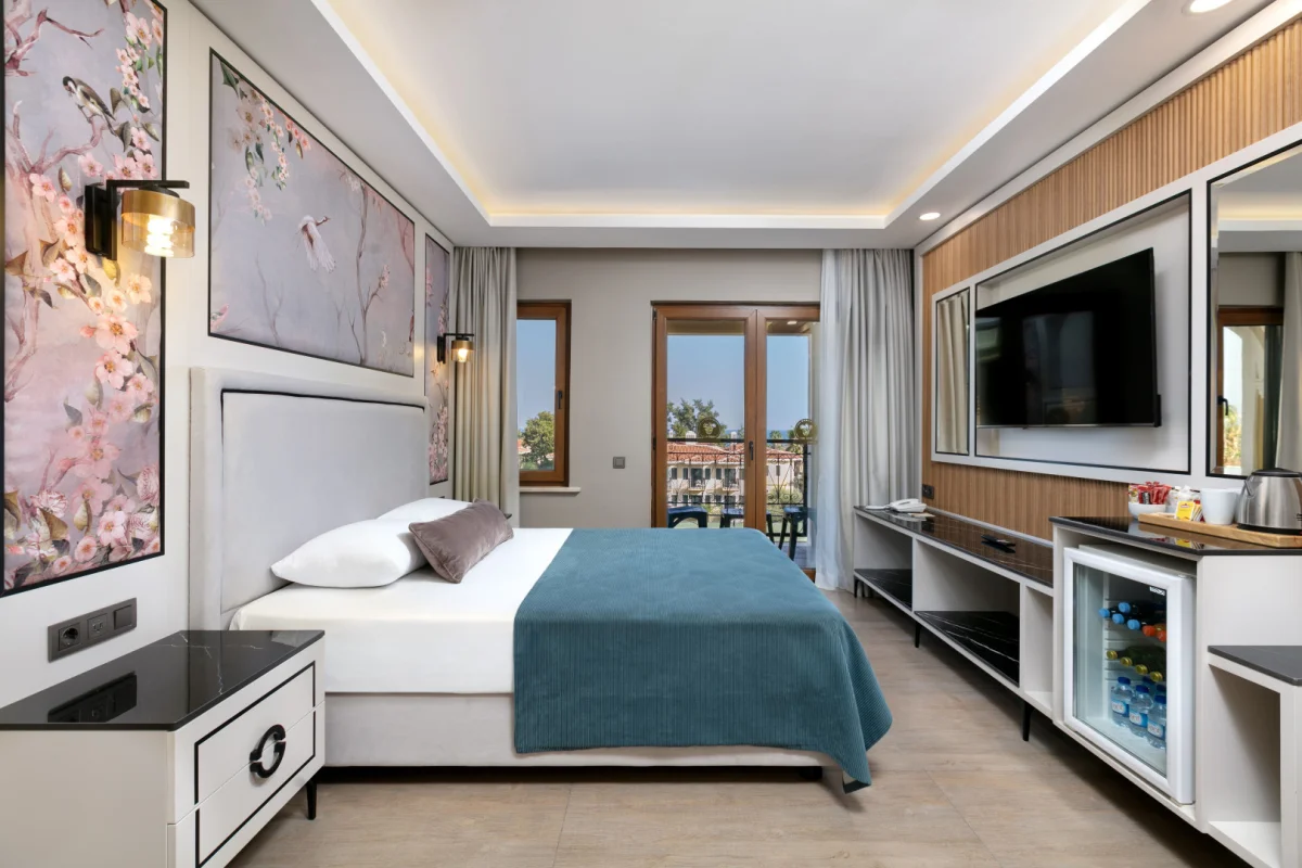 Comfort Suite Main Building Sea View