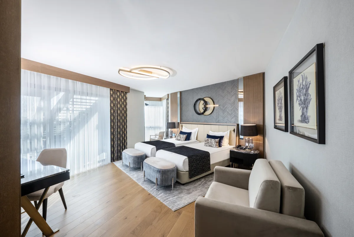 Junior Royal Suite