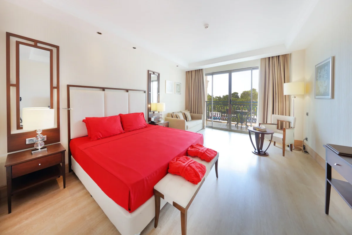 Honeymoon Executive Suite
