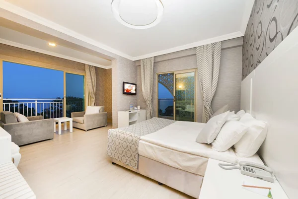 Family 1 Bedroom Sea View