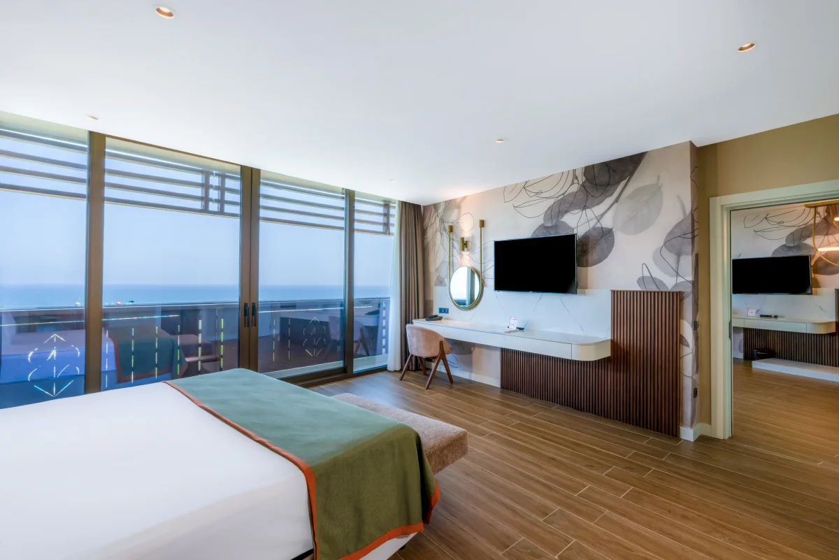 Семейный люкс с видом на море (Family Suite Sea View)