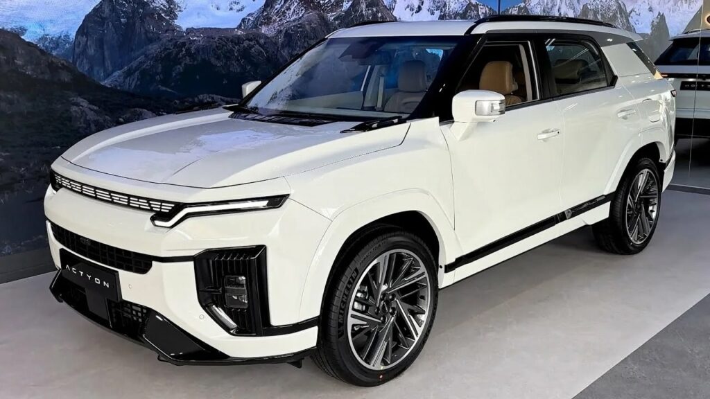 KGM Actyon: Новая модель официально появится в России