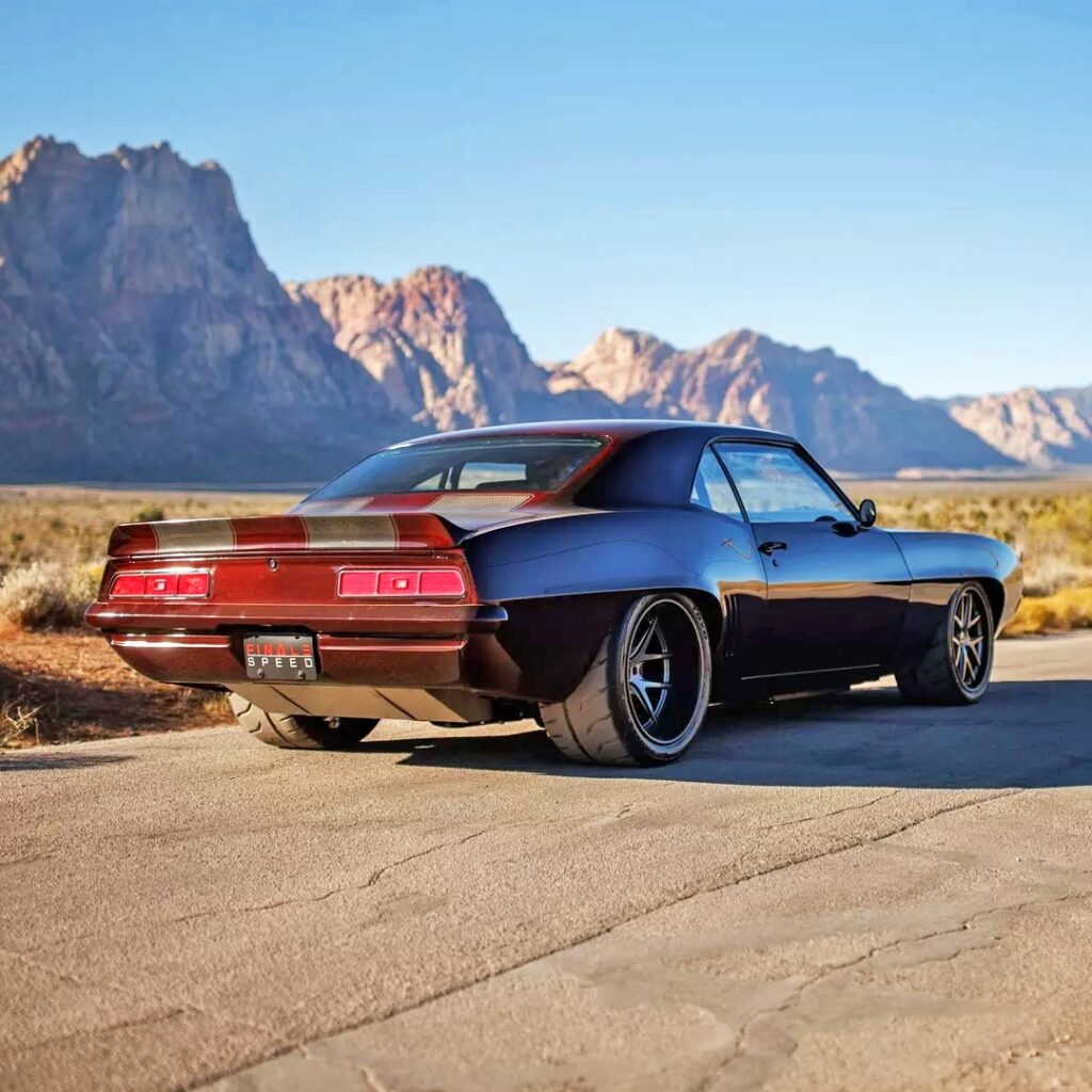 Рестомод Chevrolet Camaro 1969: современная мощь в классическом обличье