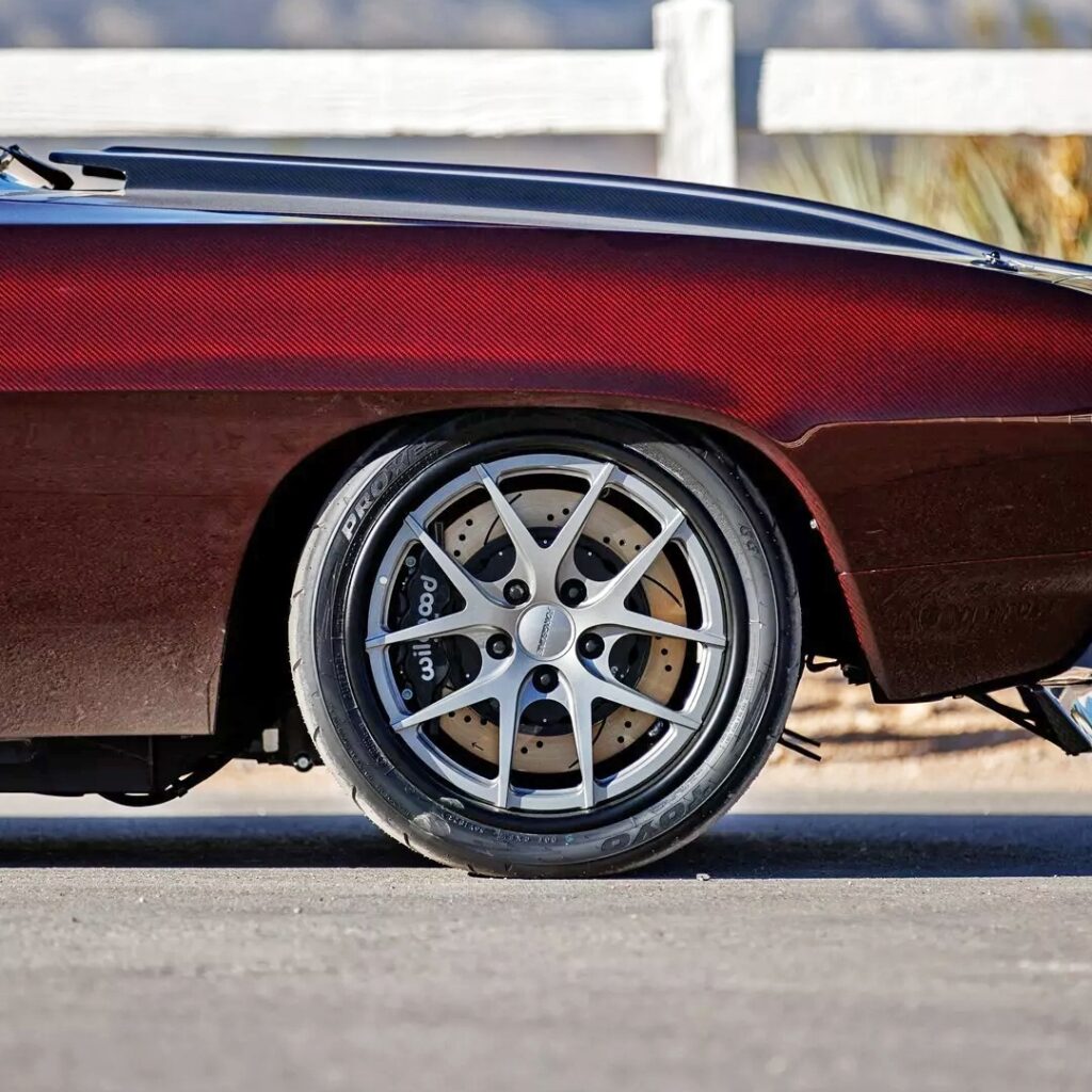 Рестомод Chevrolet Camaro 1969: современная мощь в классическом обличье