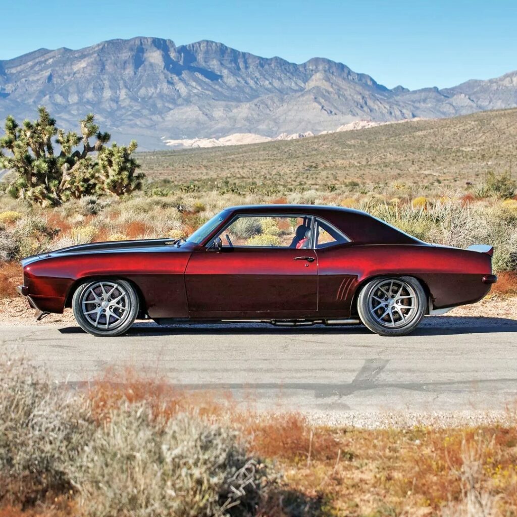 Рестомод Chevrolet Camaro 1969: современная мощь в классическом обличье