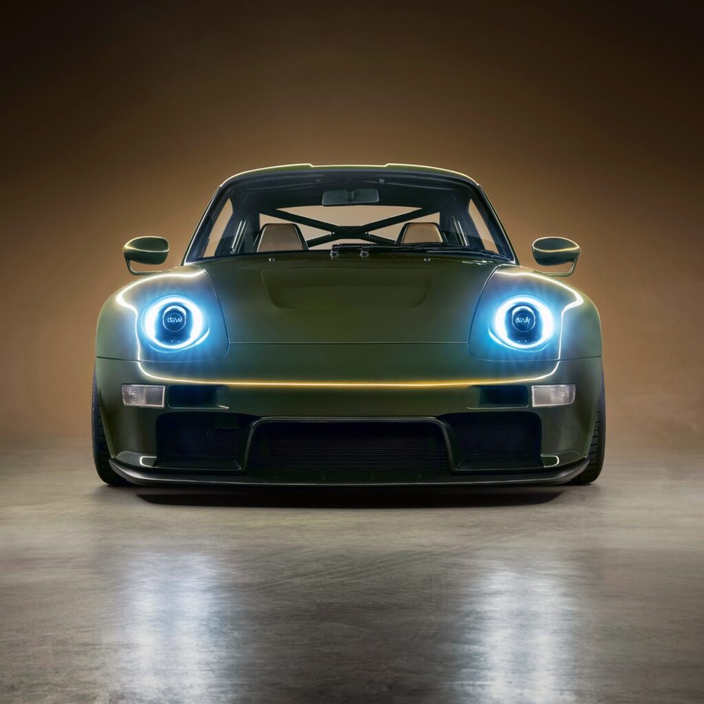 Gunther Werks Alchemy: тюнинг-ателье представило уникальный Porsche 993 Turbo мощностью 710 л.с.