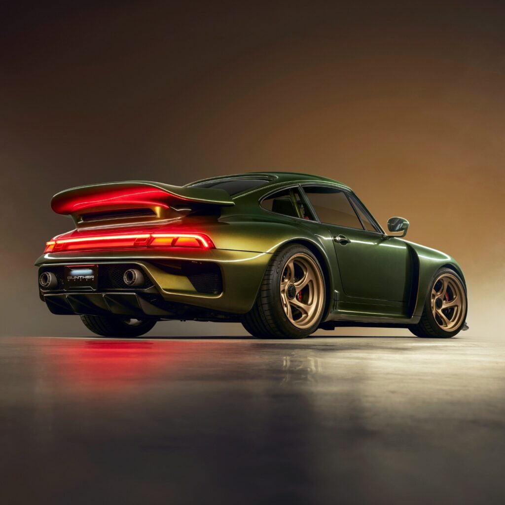 Gunther Werks Alchemy: тюнинг-ателье представило уникальный Porsche 993 Turbo мощностью 710 л.с.