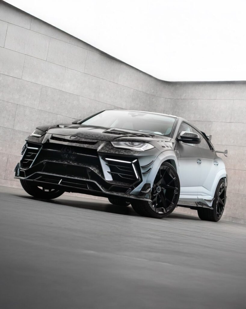Mansory представила доработанный Lamborghini Urus EVO S: 900 л.с. и новый облик