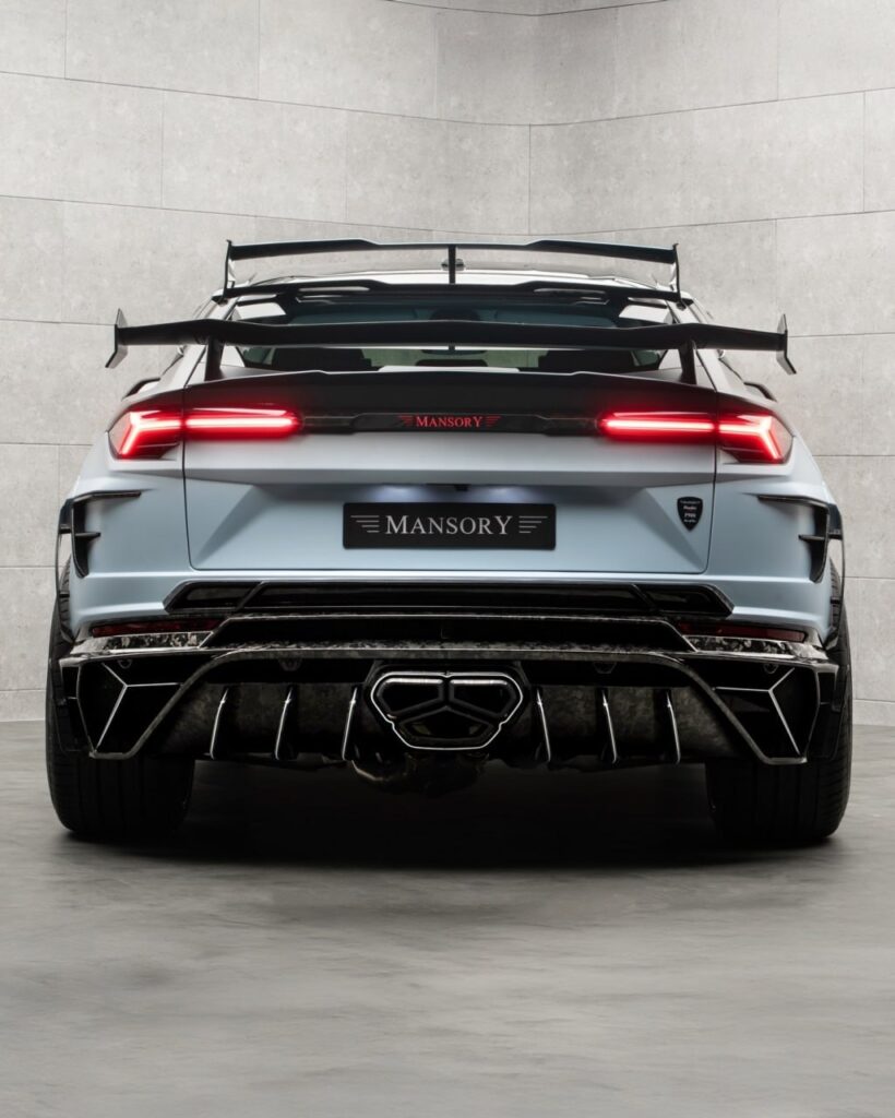 Mansory представила доработанный Lamborghini Urus EVO S: 900 л.с. и новый облик
