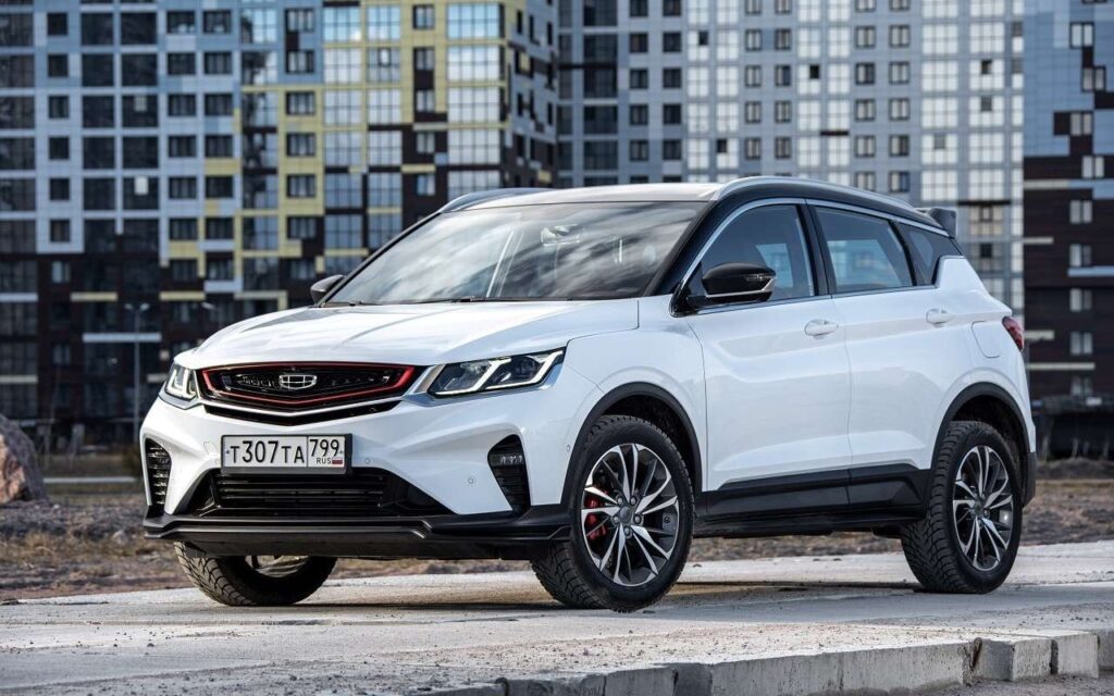 Китайские кроссоверы с пробегом: стоит ли покупать трёхлетний Haval Jolion, Geely Coolray или Chery Tiggo 4 Pro?