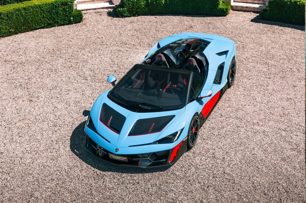 Lamborghini Fenomeno Roadster: новый флагман мощности и эксклюзивности
