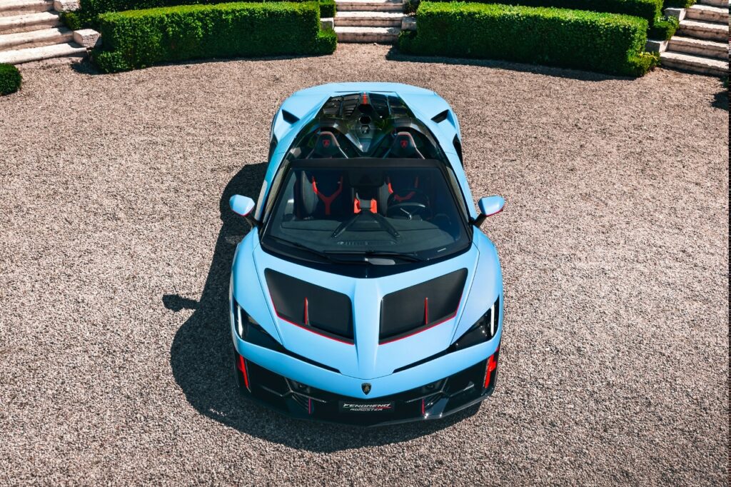 Lamborghini Fenomeno Roadster: новый флагман мощности и эксклюзивности
