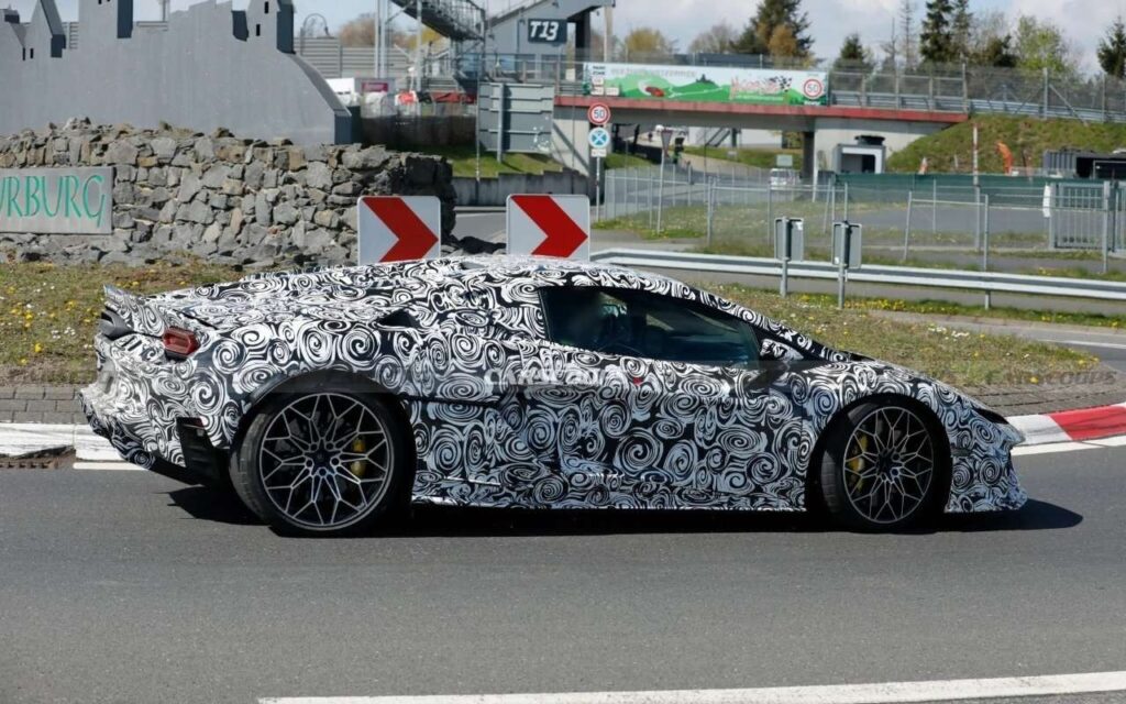 Lamborghini Temerario Spyder: первые подробности о новом родстере