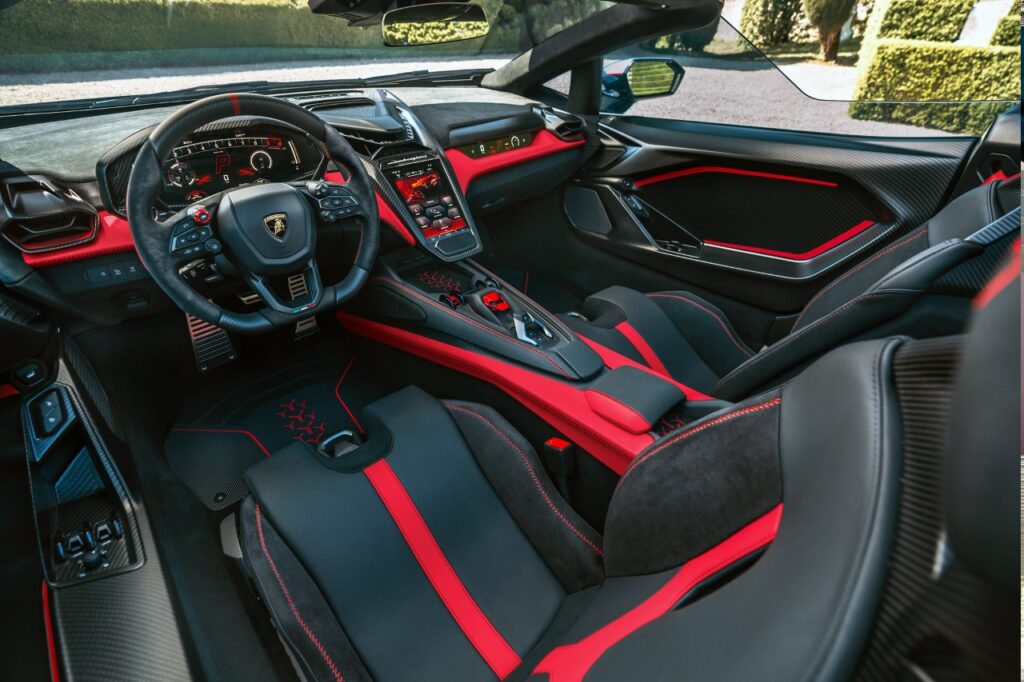 Lamborghini Fenomeno Roadster: новый флагман мощности и эксклюзивности