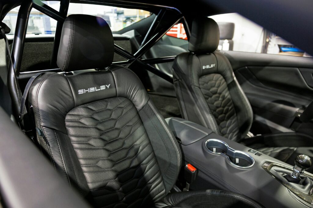 Shelby GT350/TA: трековый спорткар к 60-летию легенды Trans Am
