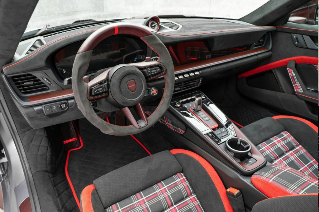 Mansory представил эксклюзивный комплект тюнинга для Porsche 911 Turbo S (992.2): обзор новинки с выставки Top Marques Monaco 2026