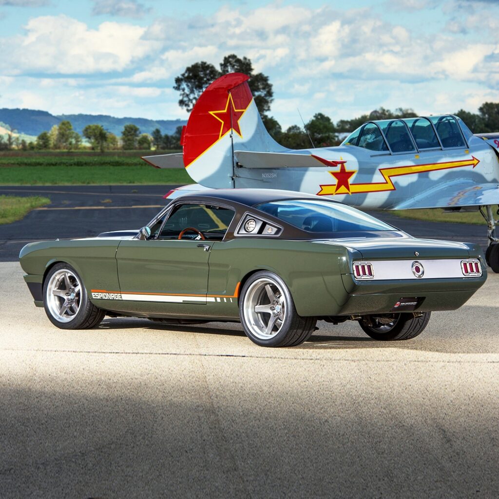 Рестомод Ford Mustang Fastback 1965 года с 959-сильным V8 от Ringbrothers и Wegner Motorsports